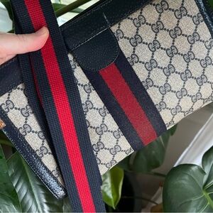 S⃟O⃟L⃟D⃟ -- Authentic: Gucci Sherry Line Crossbody/ Shoulder Bag
